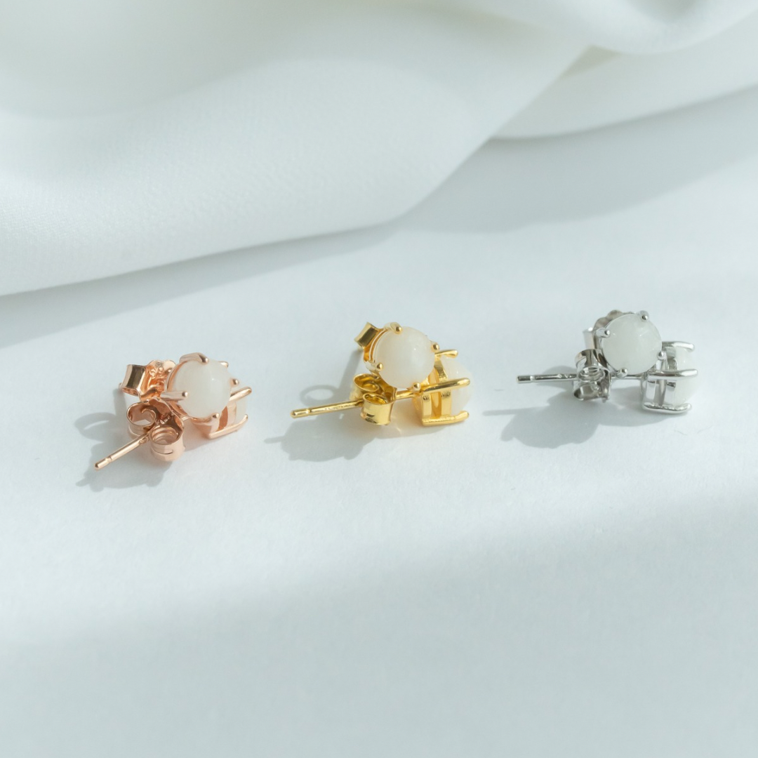 クリスタルピアス【保証対象商品】