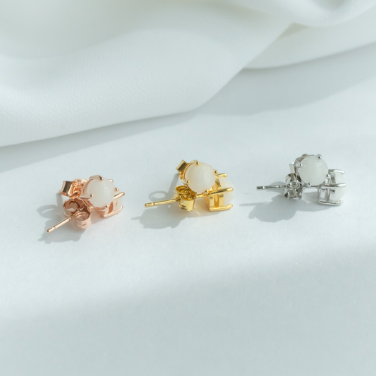 クリスタルピアス【保証対象商品】