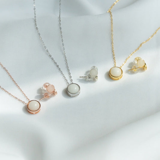【セット商品】リバーシブルネックレス／一粒ピアス【保証対象商品】